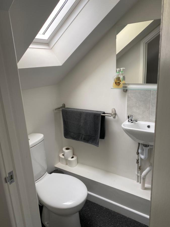 The New Wheel Inn Lymington Buitenkant foto